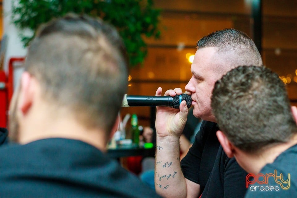 Karaoke Night, 