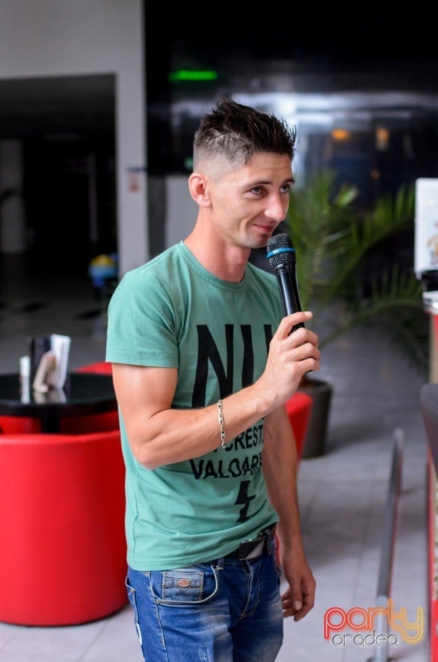 Karaoke Night, 