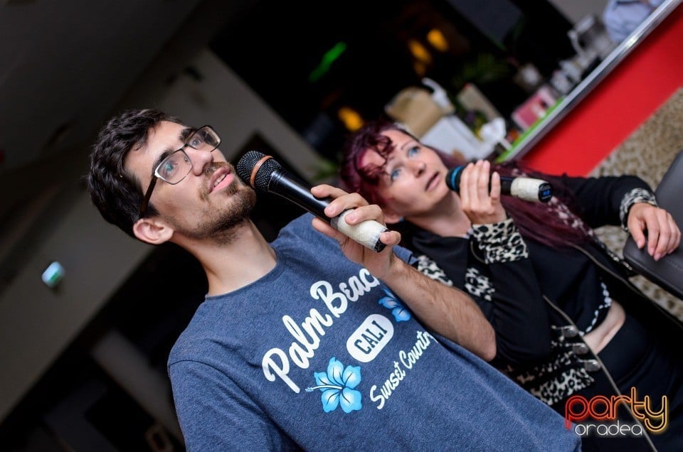Karaoke Night, 