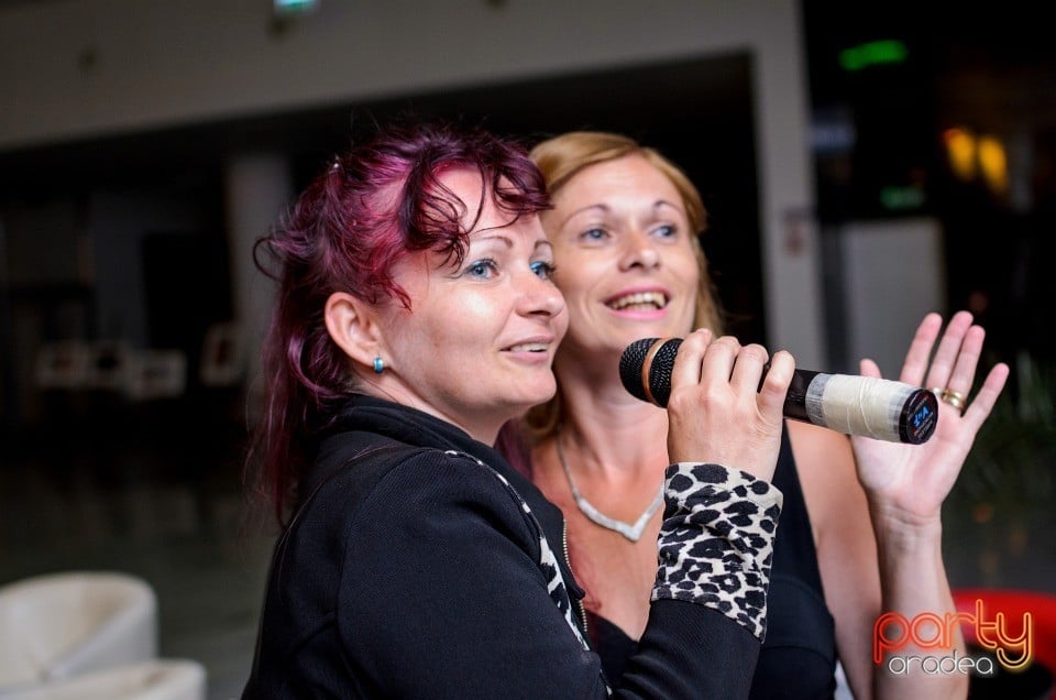 Karaoke Night, 