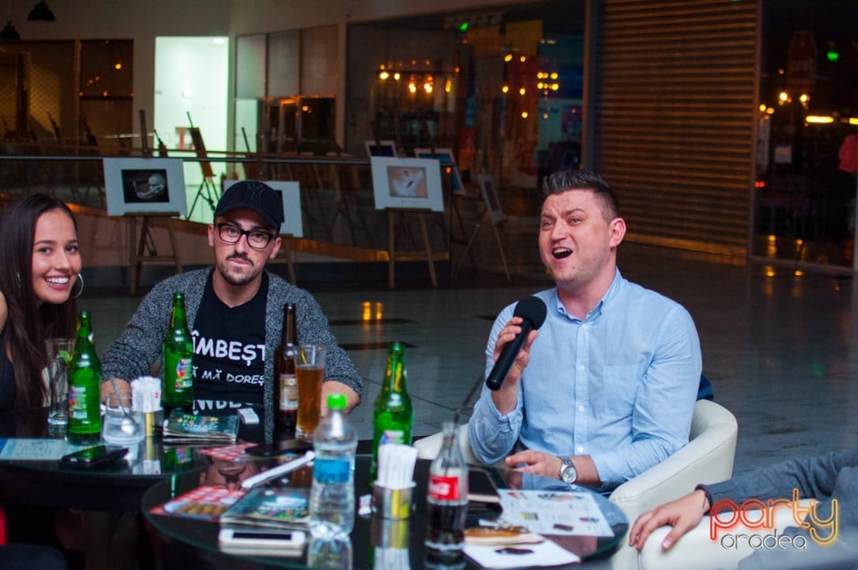 Karaoke Night, 