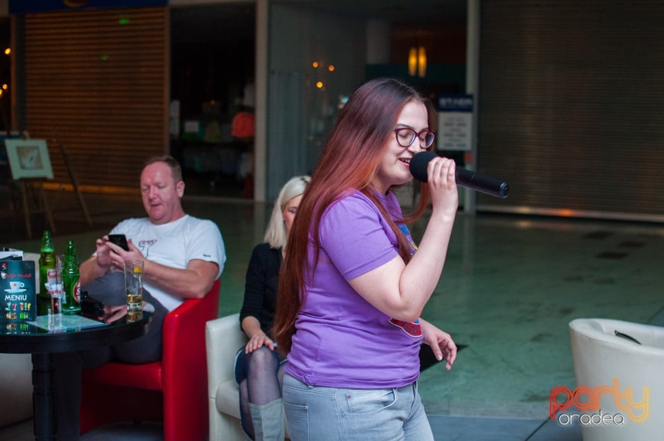 Karaoke Night, 