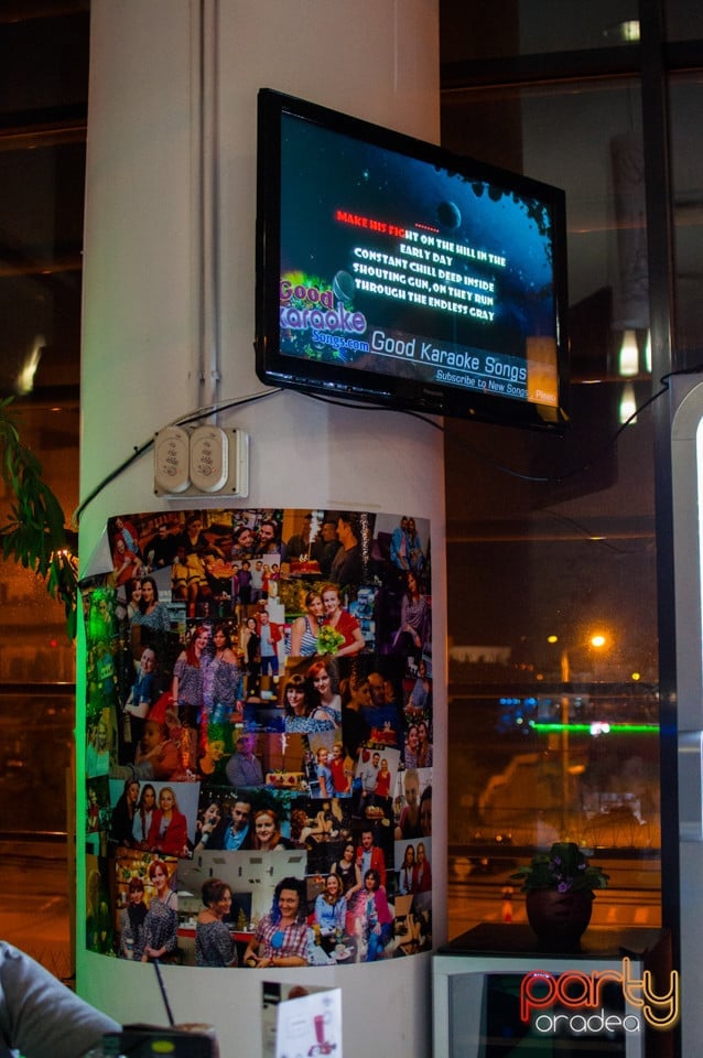 Karaoke Night, 