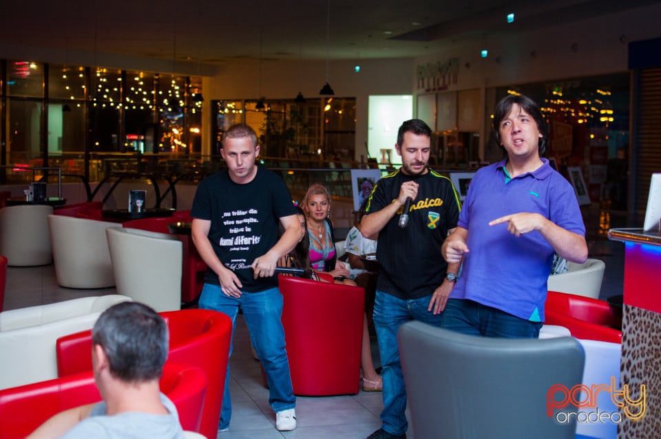 Karaoke Night, 