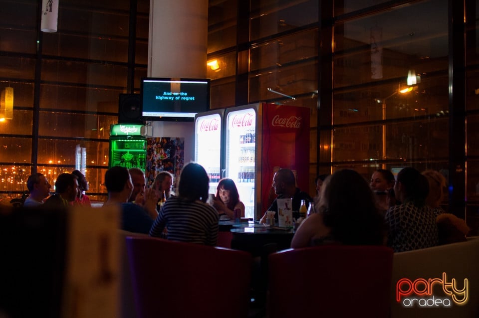 Karaoke Night, 