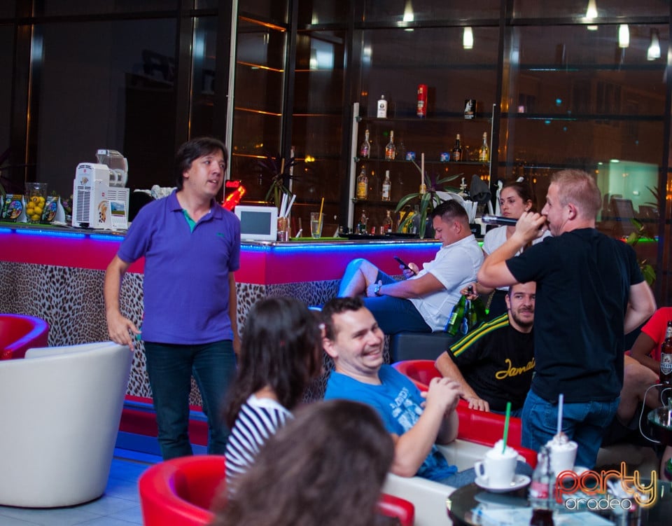 Karaoke Night, 