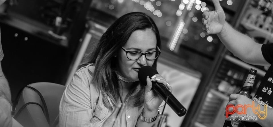 Karaoke Night, 