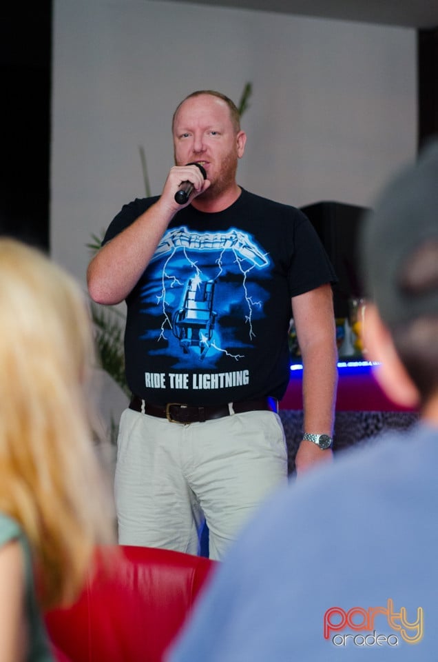 Karaoke Night, 
