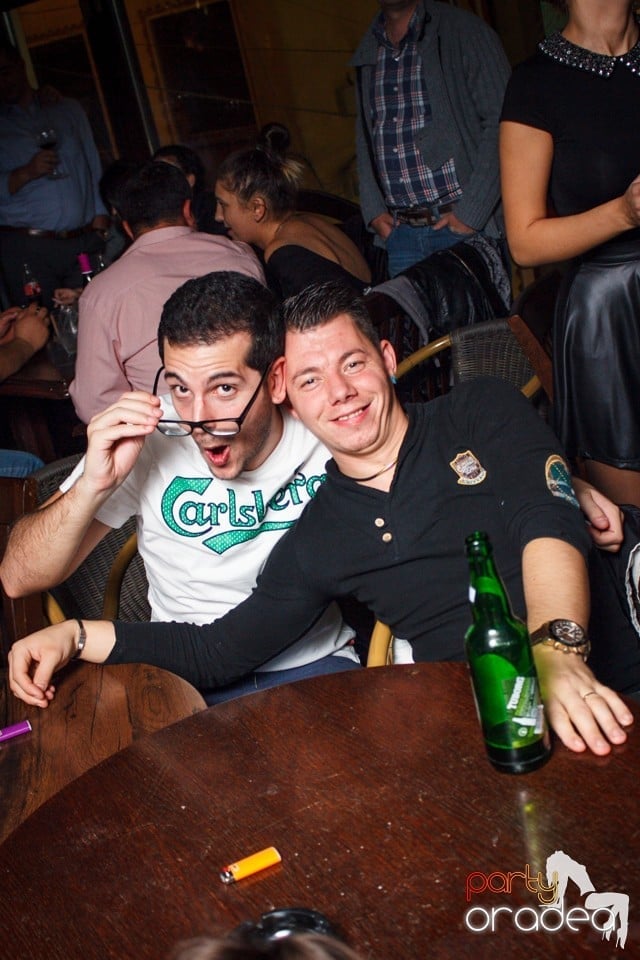 Karaoke night, Green Pub