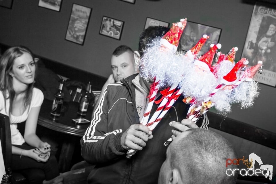 Karaoke night, Green Pub