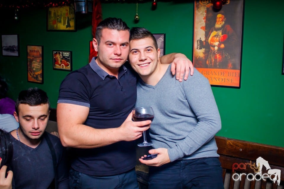 Karaoke night, Green Pub