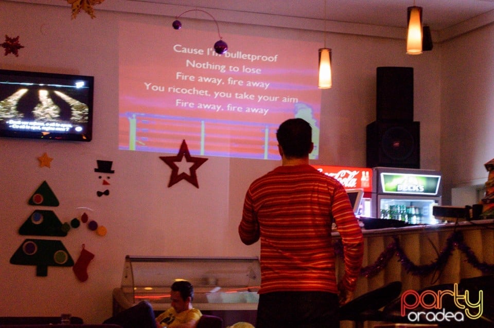 Karaoke night, 