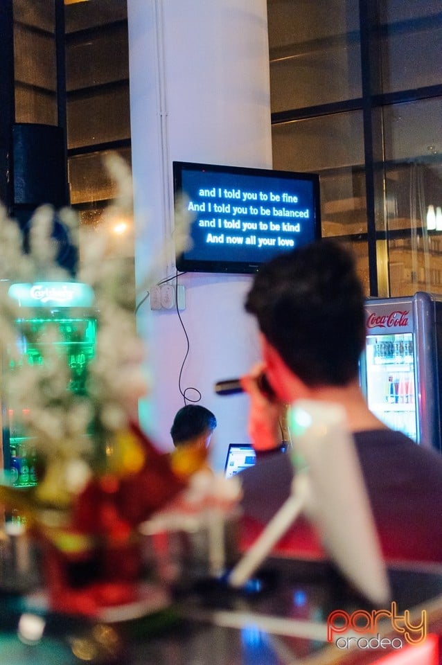 Karaoke Night, 