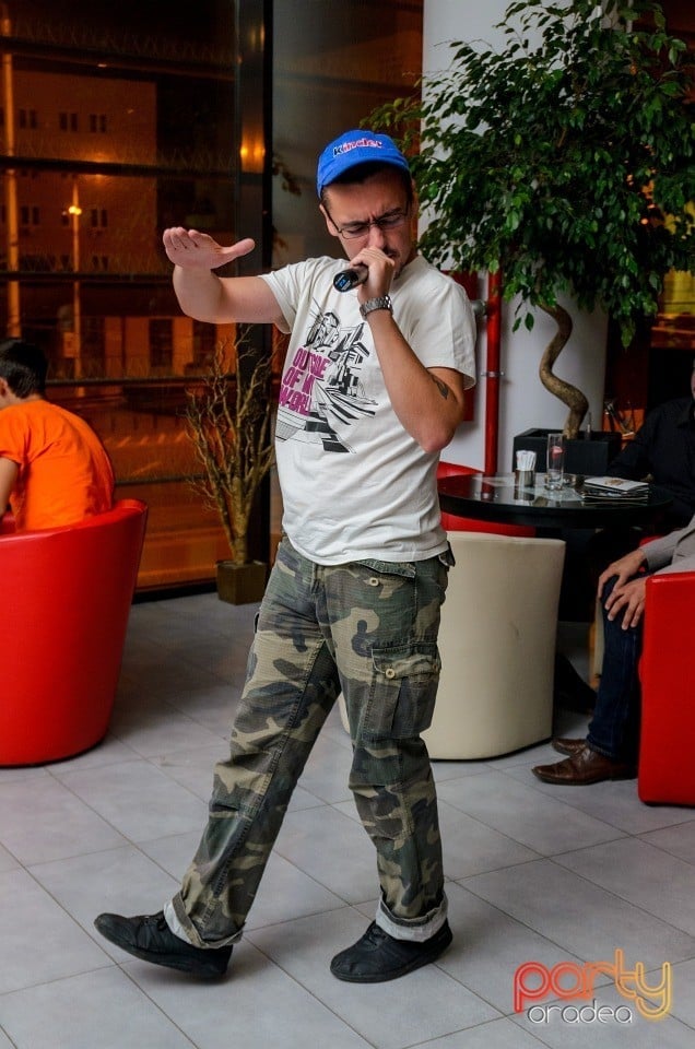 Karaoke Night, 