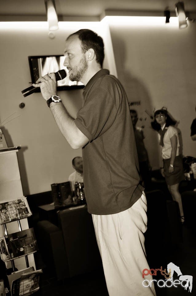 Karaoke Party în Blondy's Art Café, 