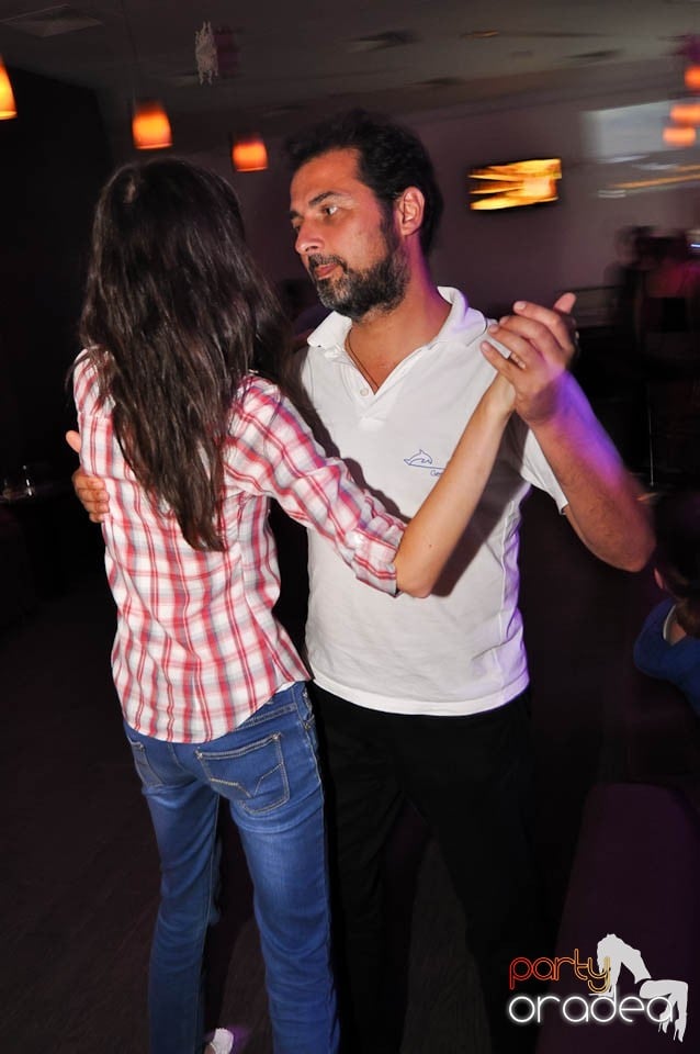 Karaoke Party în Blondy's Art Café, 