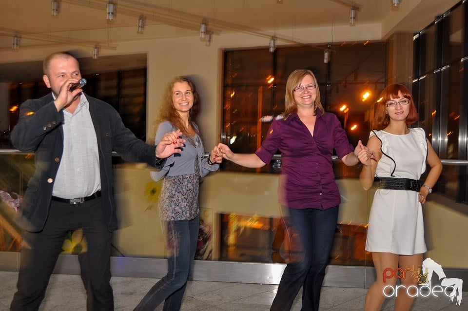 Karaoke Party în Blondy's Art Café, 