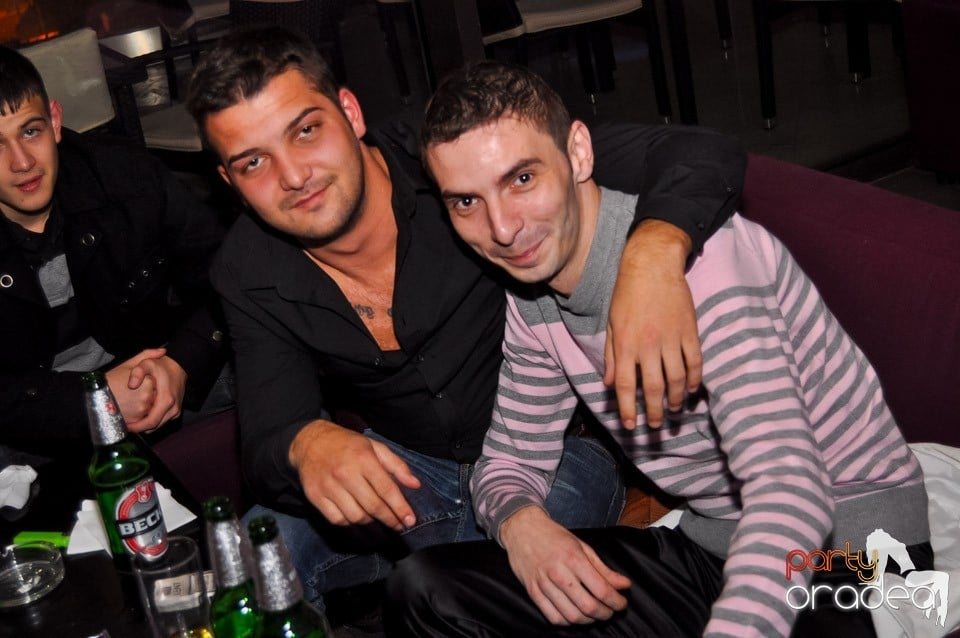 Karaoke Party în Blondy's Art Café, 