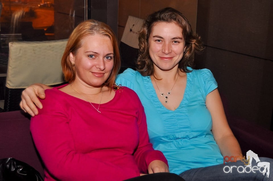 Karaoke Party în Blondy's Art Café, 