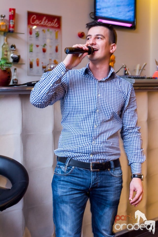 Karaoke Party în Blondy's Art Cafe, 