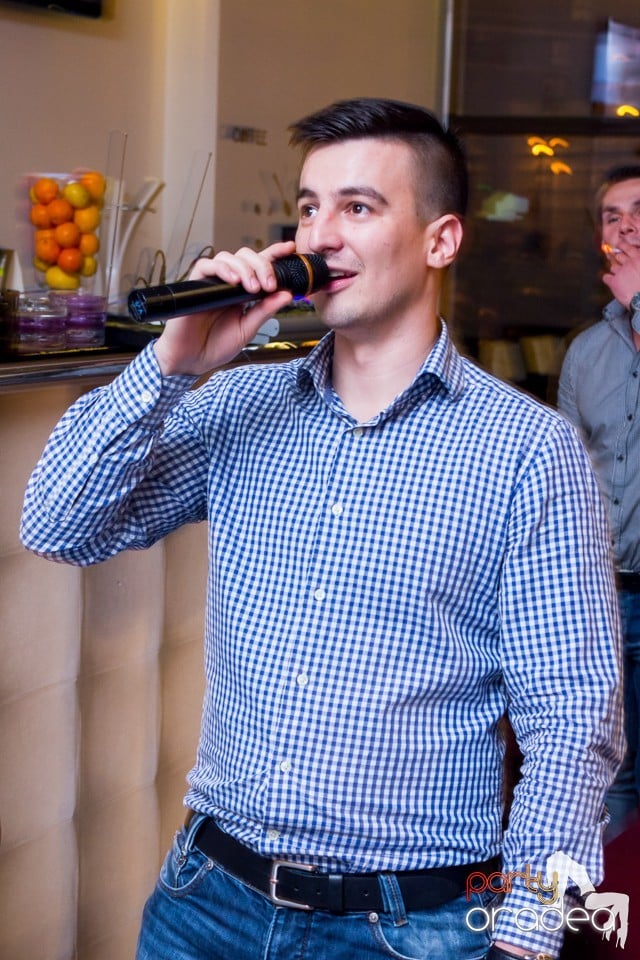 Karaoke Party în Blondy's Art Cafe, 