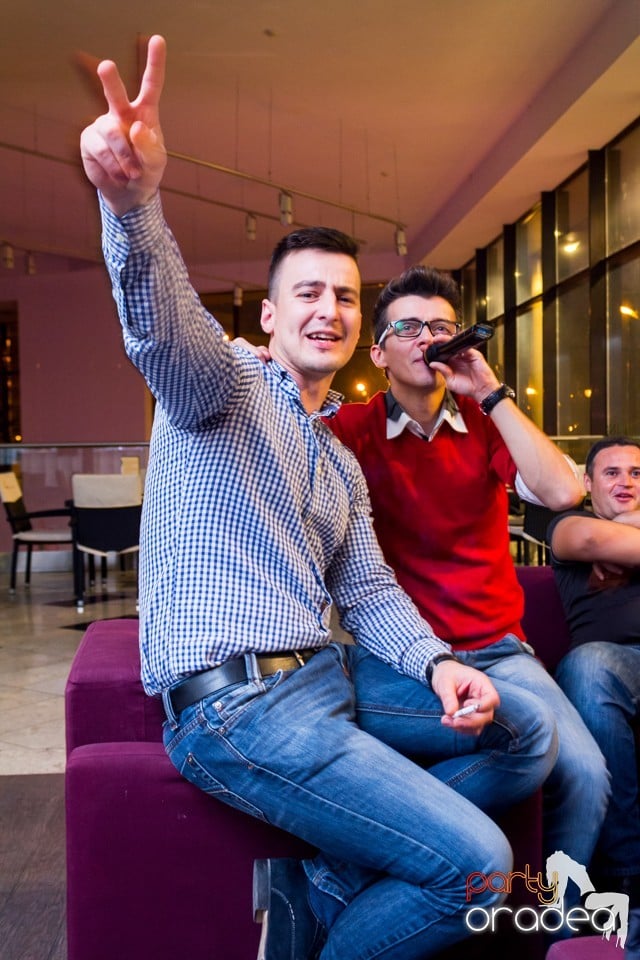 Karaoke Party în Blondy's Art Cafe, 