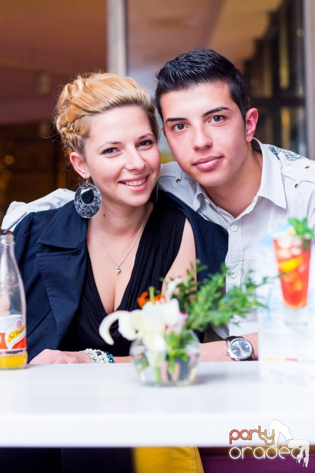 Karaoke Party în Blondy's Art Cafe, 