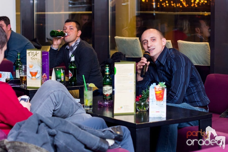 Karaoke Party în Blondy's Art Cafe, 