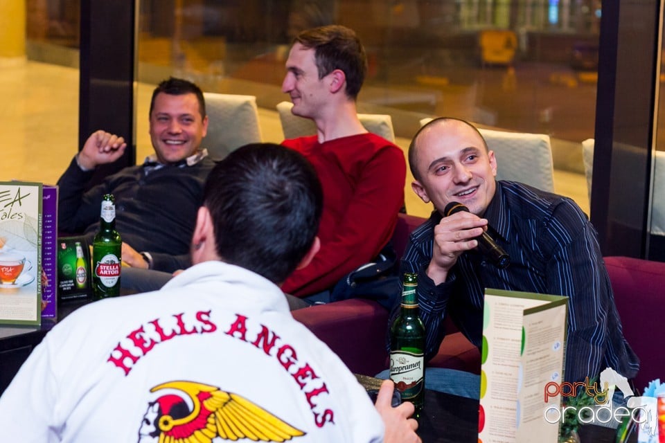 Karaoke Party în Blondy's Art Cafe, 