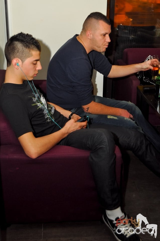 Karaoke Party în Blondy's, 