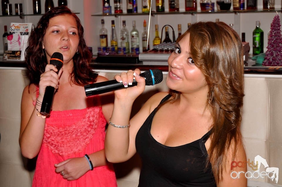 Karaoke Party în Blondy's, 