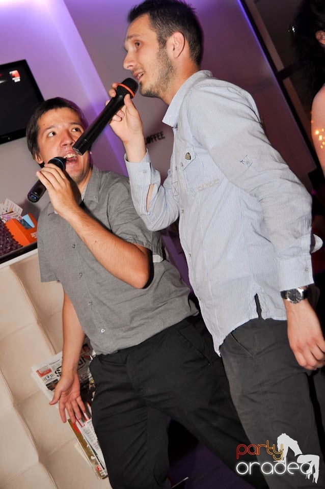 Karaoke Party în Blondy's, 