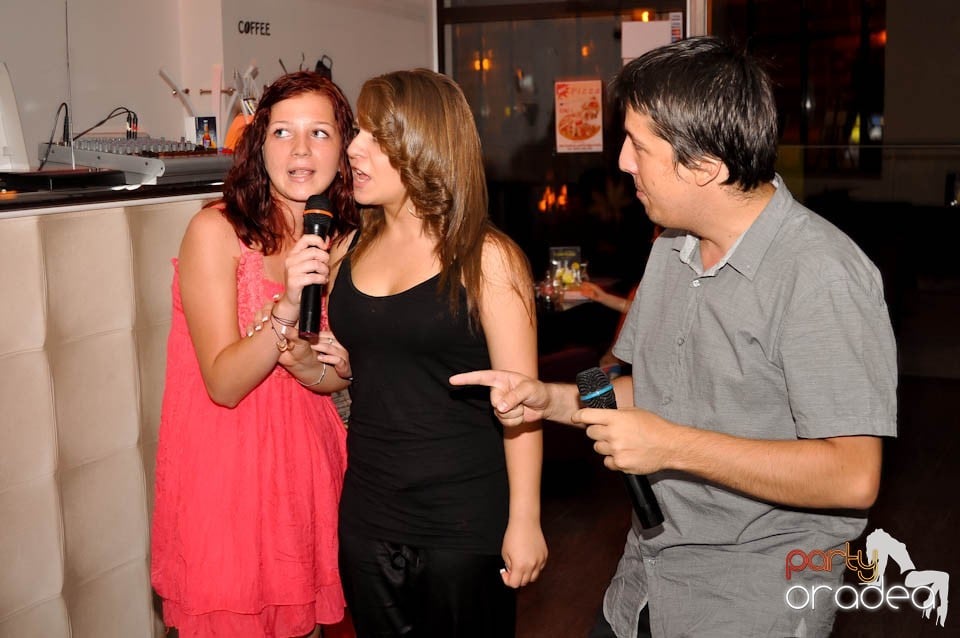 Karaoke Party în Blondy's, 