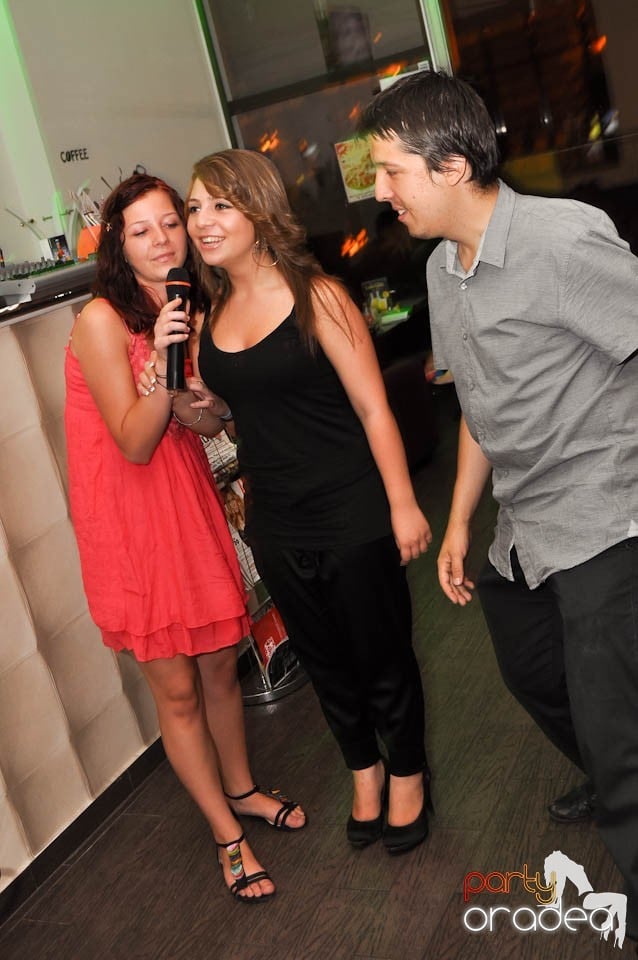 Karaoke Party în Blondy's, 