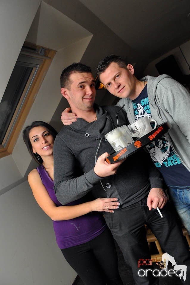 Karaoke Party în Zulu Caffe, Zulu Caffe