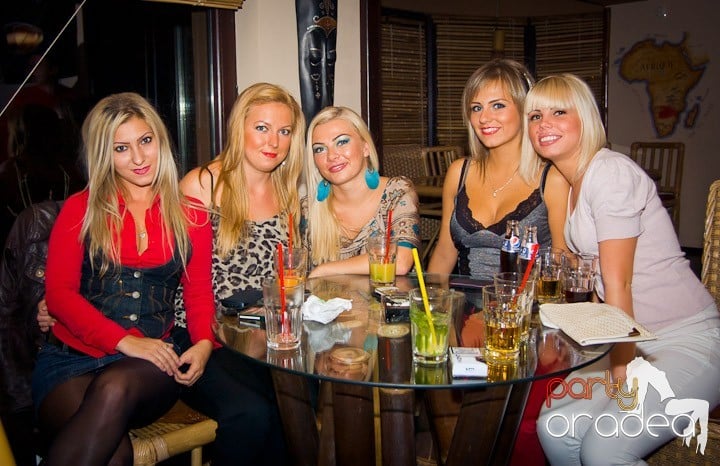 Karaoke Party în Zulu Caffe, Zulu Caffe