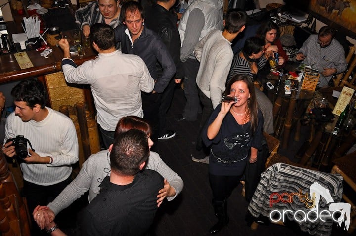 Karaoke Party în Zulu Caffe, Zulu Caffe