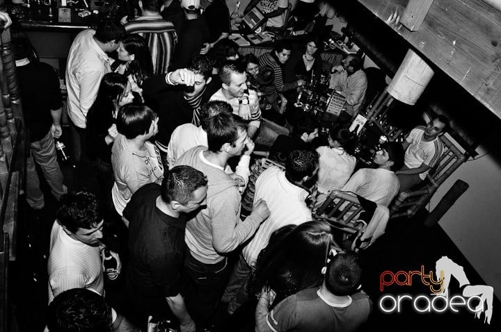 Karaoke Party în Zulu Caffe, Zulu Caffe