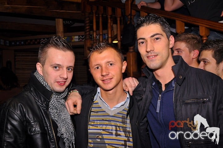 Karaoke Party în Zulu Caffe, Zulu Caffe