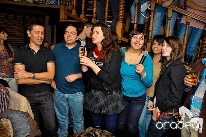 Karaoke Party în Zulu, Zulu Caffe