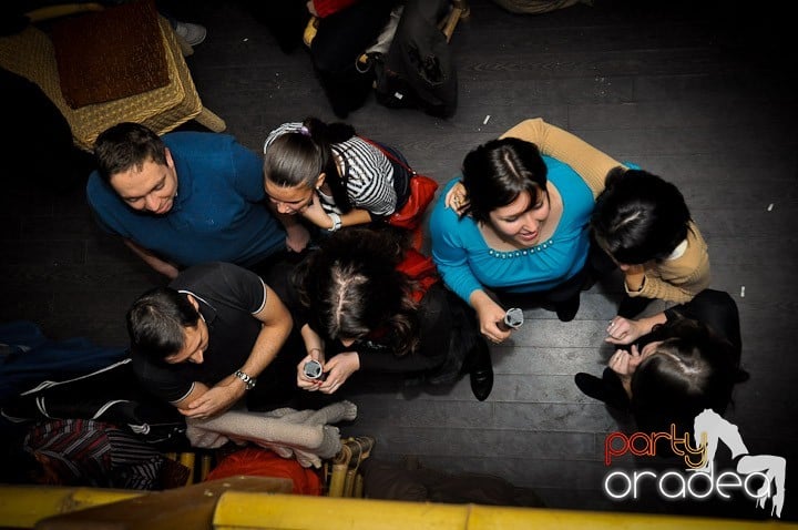 Karaoke Party în Zulu, Zulu Caffe