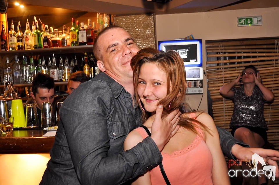 Karaoke Party în Zulu, Zulu Caffe