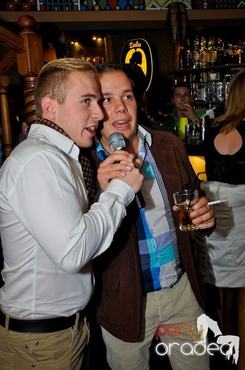 Karaoke Party în Zulu, Zulu Caffe