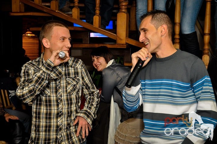 Karaoke Party în Zulu, Zulu Caffe