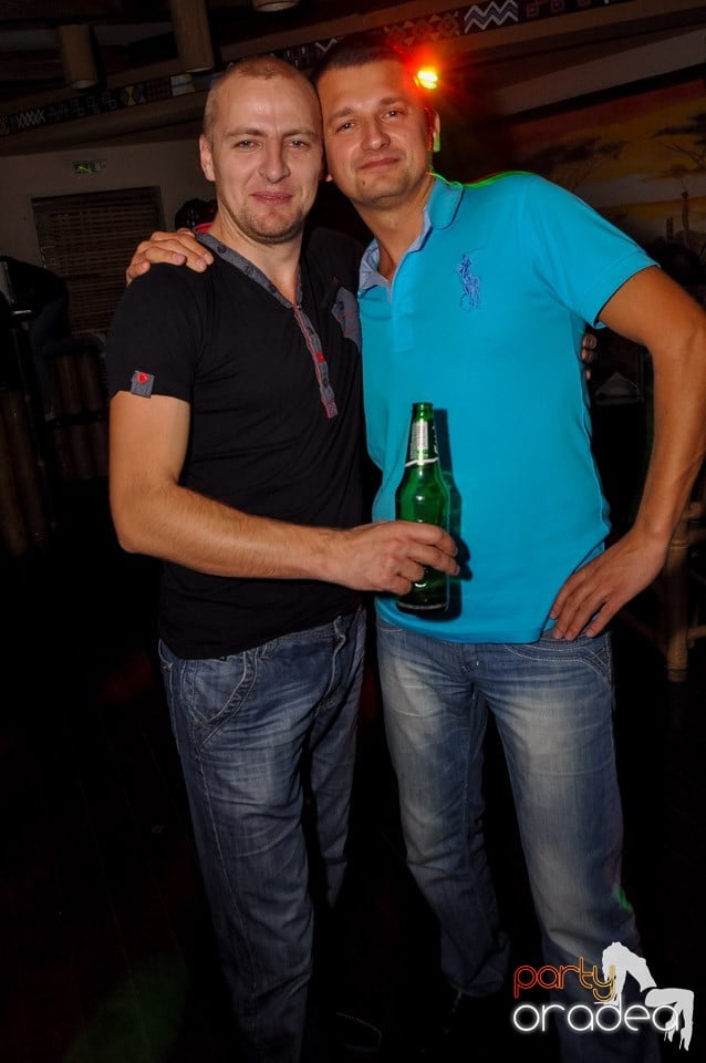 Karaoke Party / Saturday Night Party, Zulu Caffe