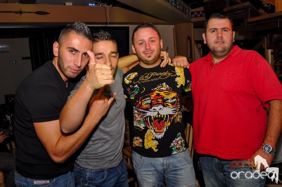 Karaoke Party / Saturday Night Party, Zulu Caffe