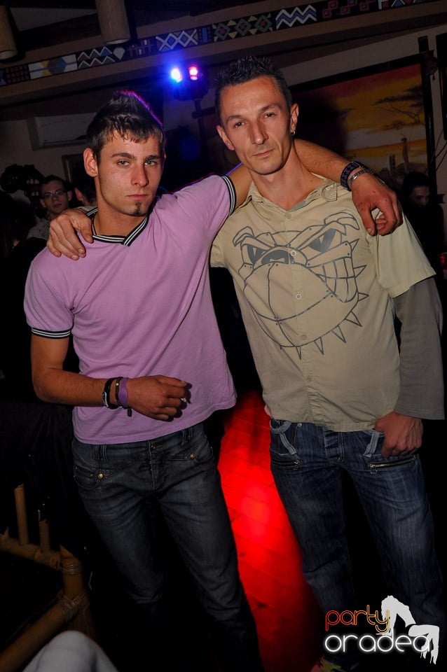 Karaoke Party / Saturday Night Party, Zulu Caffe