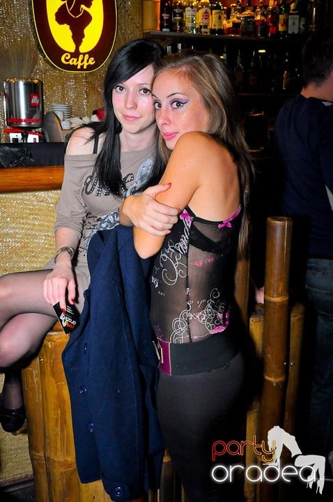 Karaoke revine în Zulu Caffe, Zulu Caffe