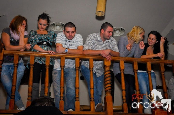 Karaoke revine în Zulu Caffe, Zulu Caffe