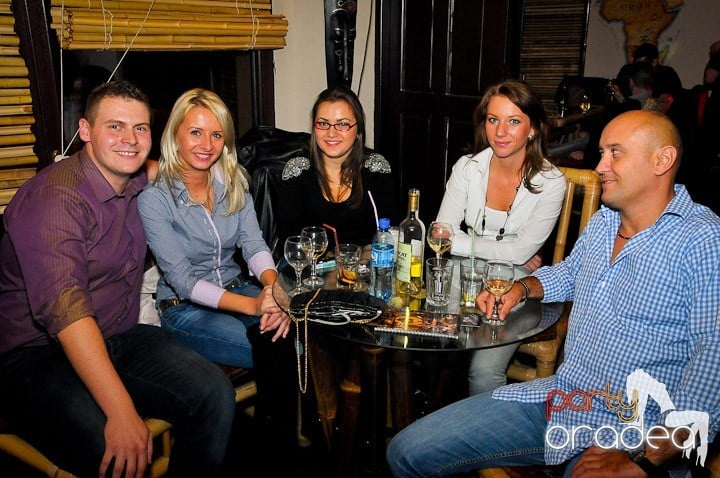 Karaoke revine în Zulu Caffe, Zulu Caffe